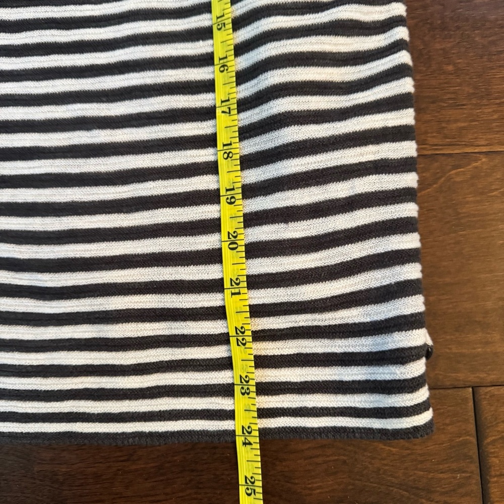 Eileen Fisher Black and White Striped Top - Picture 3 of 7